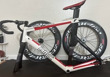 White and red - white,
