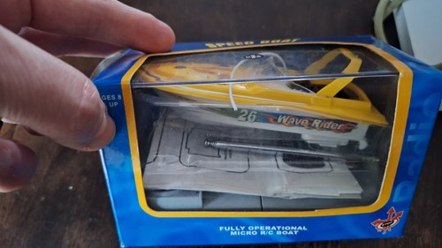 Motoscafo radiocomandato