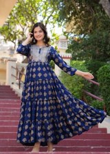 Bellissimo abito da donna