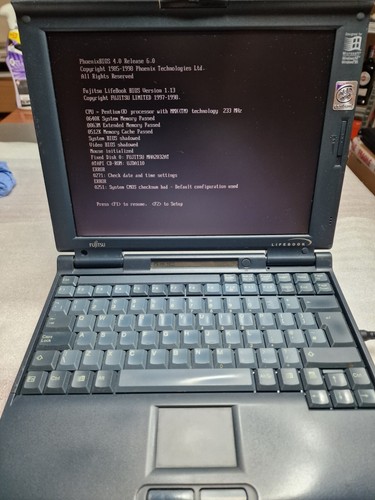 Portatile vintage fujitsu - portatile,