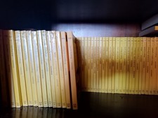 Simenon, Maigret vari Adelphi