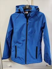 giacca donna con cappuccio tecnica softshell antivento e antipioggia.