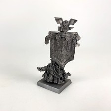 x1 Battle Standard Bearer