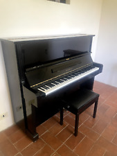 Pianoforte verticale Kawai, nero, poco usato