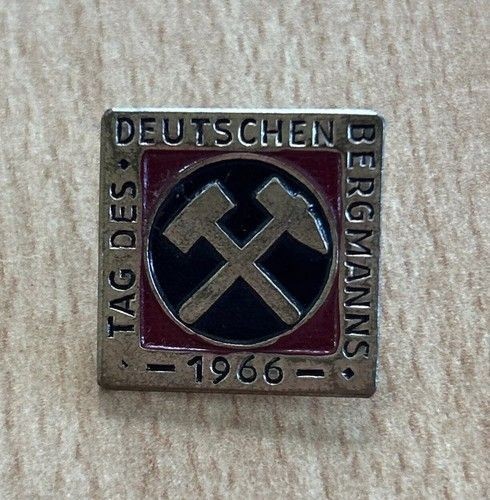 Distintivo ddr giornata del - ddr,