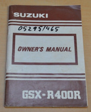 SUZUKI GSX R400R Fahrer