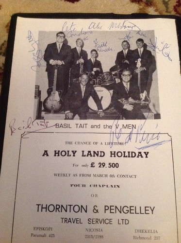 A1x ephemera autograph basil - a1x,