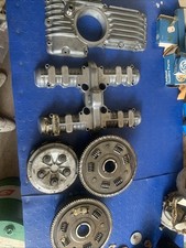 Kawasaki Z1 900 Z1-B l Carter Dell'Olio  Tutti I Ricambi In Foto In Blocco