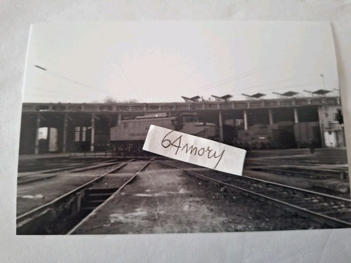 Fotografia deposito locomotive - fotografia,