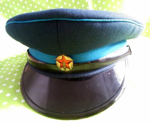 Vecchio cappello berretto