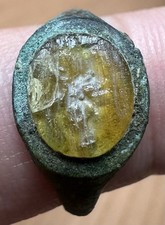 Anello Antico Romano Giallo