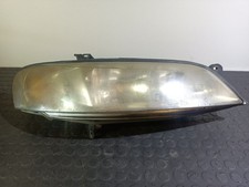 90586845 faro fanale destro