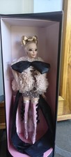 Barbie atelier doll - barbie,