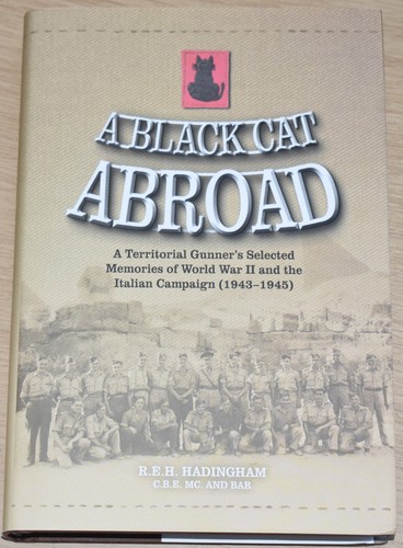 Black cat abroad - black,