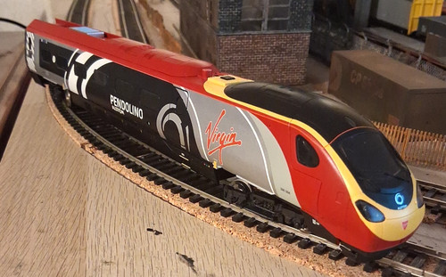 Hornby virgin alstom pendolino - hornby,