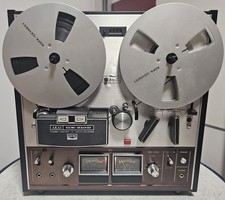 Registratore a nastro stereo