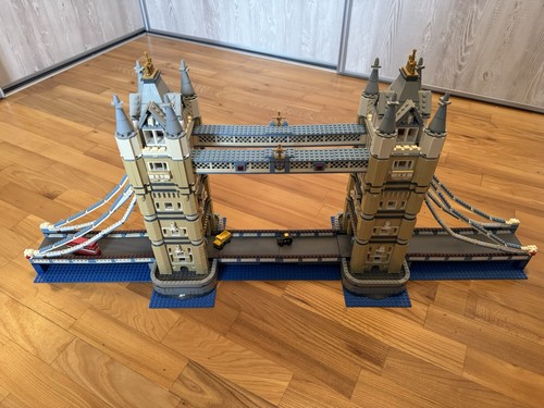 Lego tower bridge - bridge,
