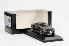 1:43 Carnel di Kyosho Lexus