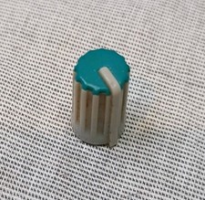 Manopola verde Behringer per