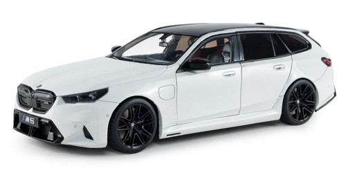Solido bmw touring - m5, 2025