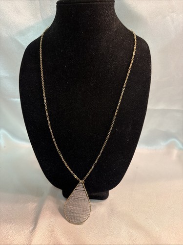 Collana con ciondolo vintage