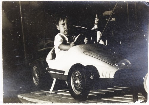Fotografia bambino auto - auto, pedali