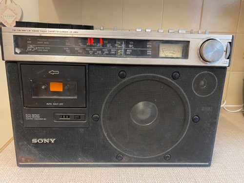 Lettore cassette radio sony - di,