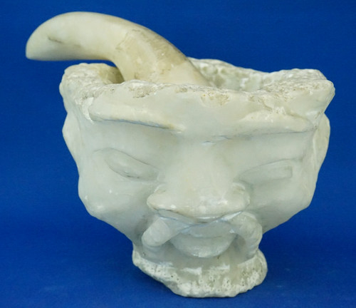 Mortaio scultura antropomorfa