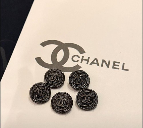 Chanel set bottoni in - chanel,