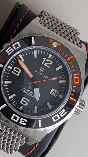 Leggi orologio subacqueo - -,