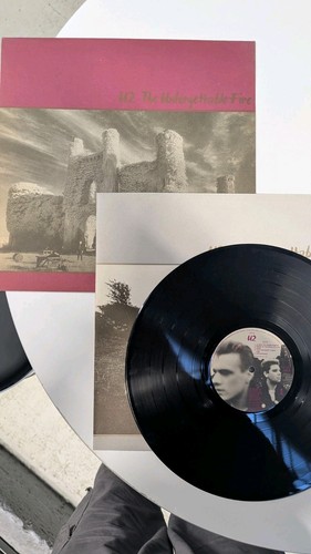 The unforgettable fire lp - u2,