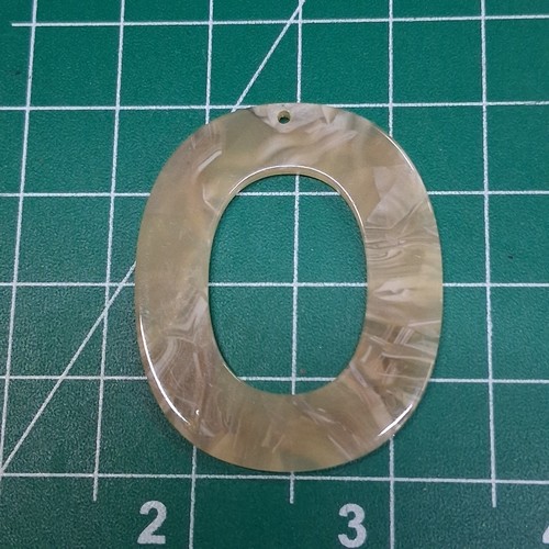 Ciondolo vintage plastica - ciondolo,
