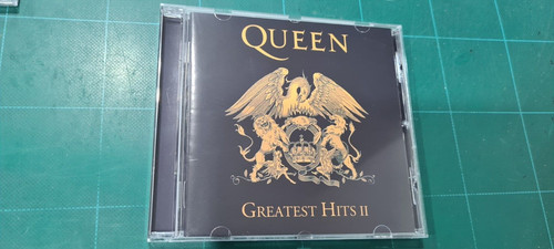 Queen greatest hits cd - queen,