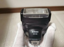 Nikon Speedlight SB-400 flash