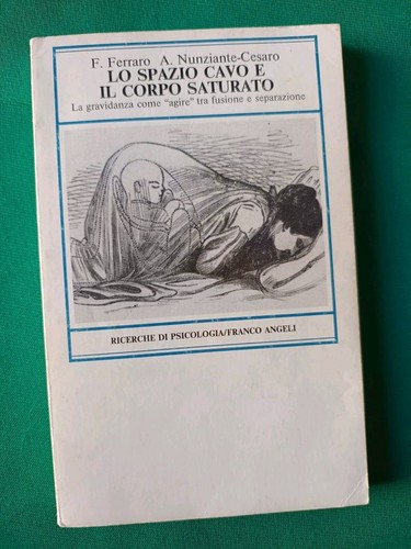 Spazio cavo il corpo - spazio,