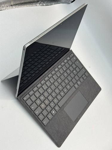Microsoft surface pro - pro, 5
