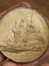 Medaglione In Gesso XIX