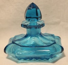 Antica bottiglia di profumo in