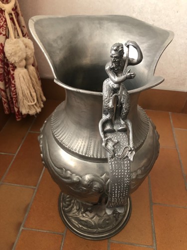 Portaombrelli artistico - , in