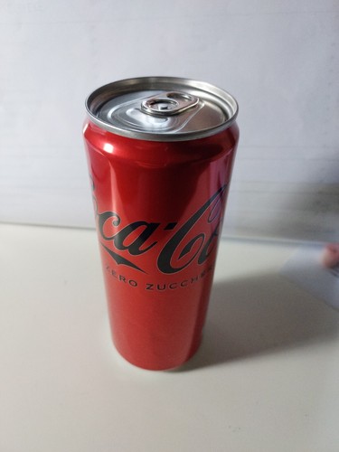 Coca cola zero zuccheri - zero, vuota