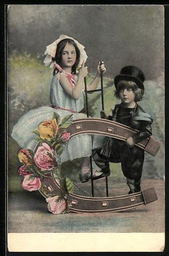 Cartolina ragazze - , e
