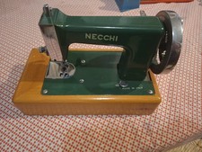 Macchina da Cucire Necchi Portatile Vintage - Made in Italy - Verde