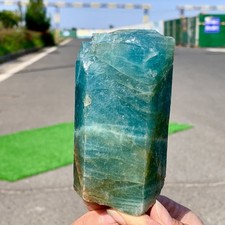 445G Raro!Naturale bellissimo esemplare di cristallo grezzo acquamarina a forma di prisma grezzo