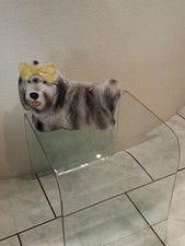 chien York Shire en céramique