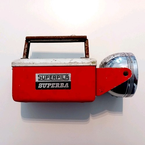 Superpila superba pila - superba,