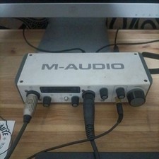 Audio track - m,