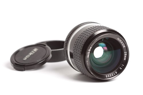 Nikon nikkor ais - 2/28,