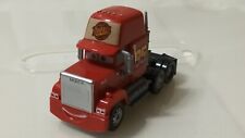 Cars Disney Mack Truck versione in plastica Cars Magazine originale 1/64 circa