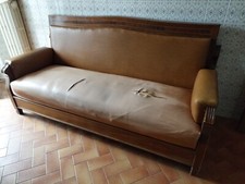 Antico divano letto inizi del