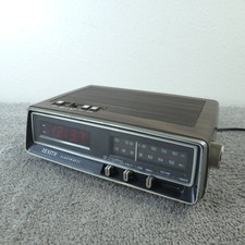 Zenith R450W radio sveglia